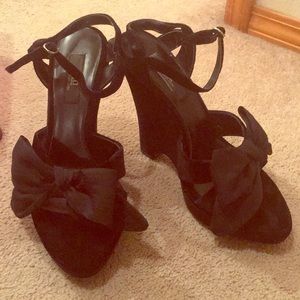 Black suede wedges J Lo Jennifer Lopez